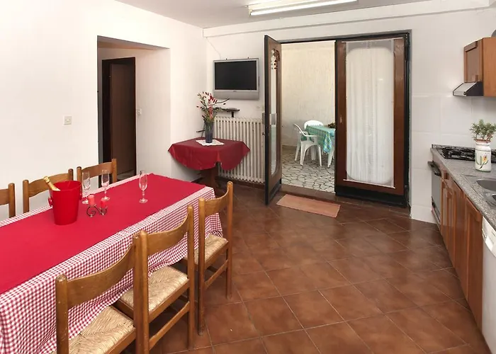 Mladenka * 포레치