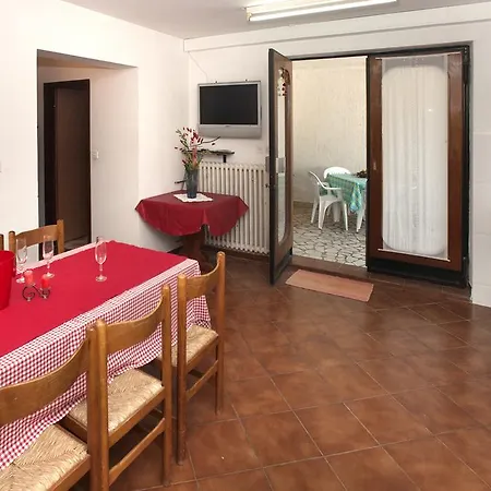 Mladenka * Porec