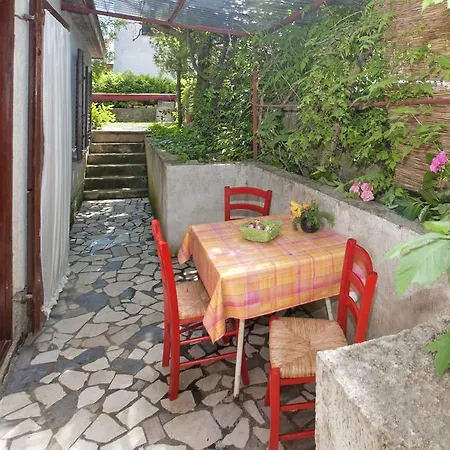 Mladenka Porec