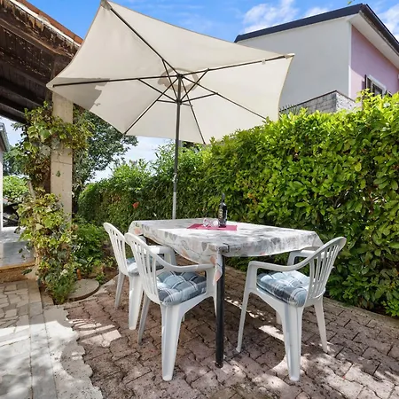 Apartmán Mladenka *