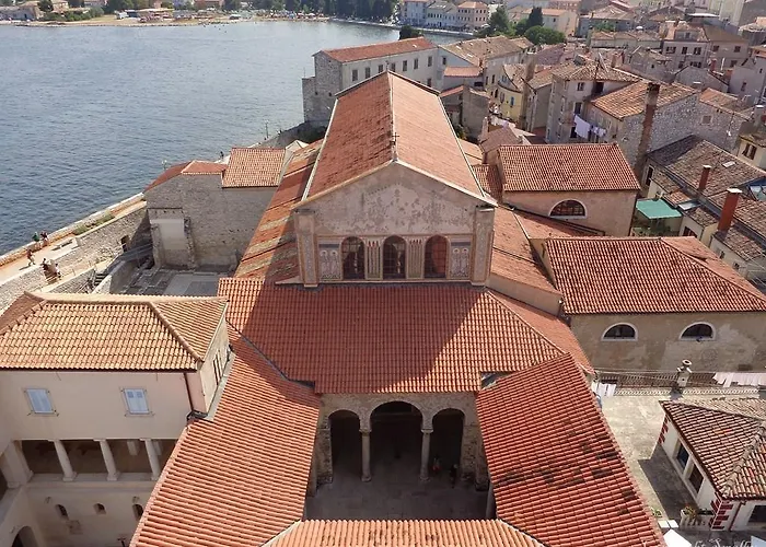 Mladenka アパート *